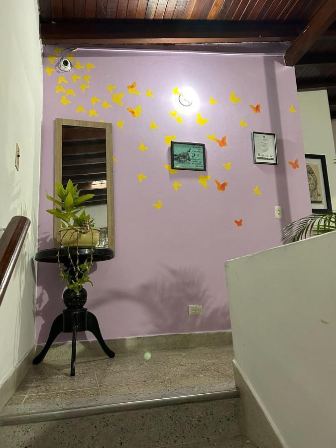 Hostel Urban City Medellín Exteriör bild