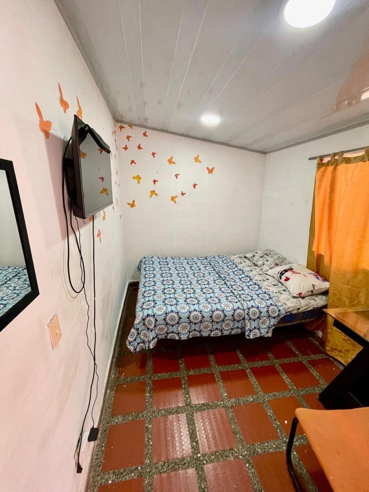 Hostel Urban City Medellín Exteriör bild