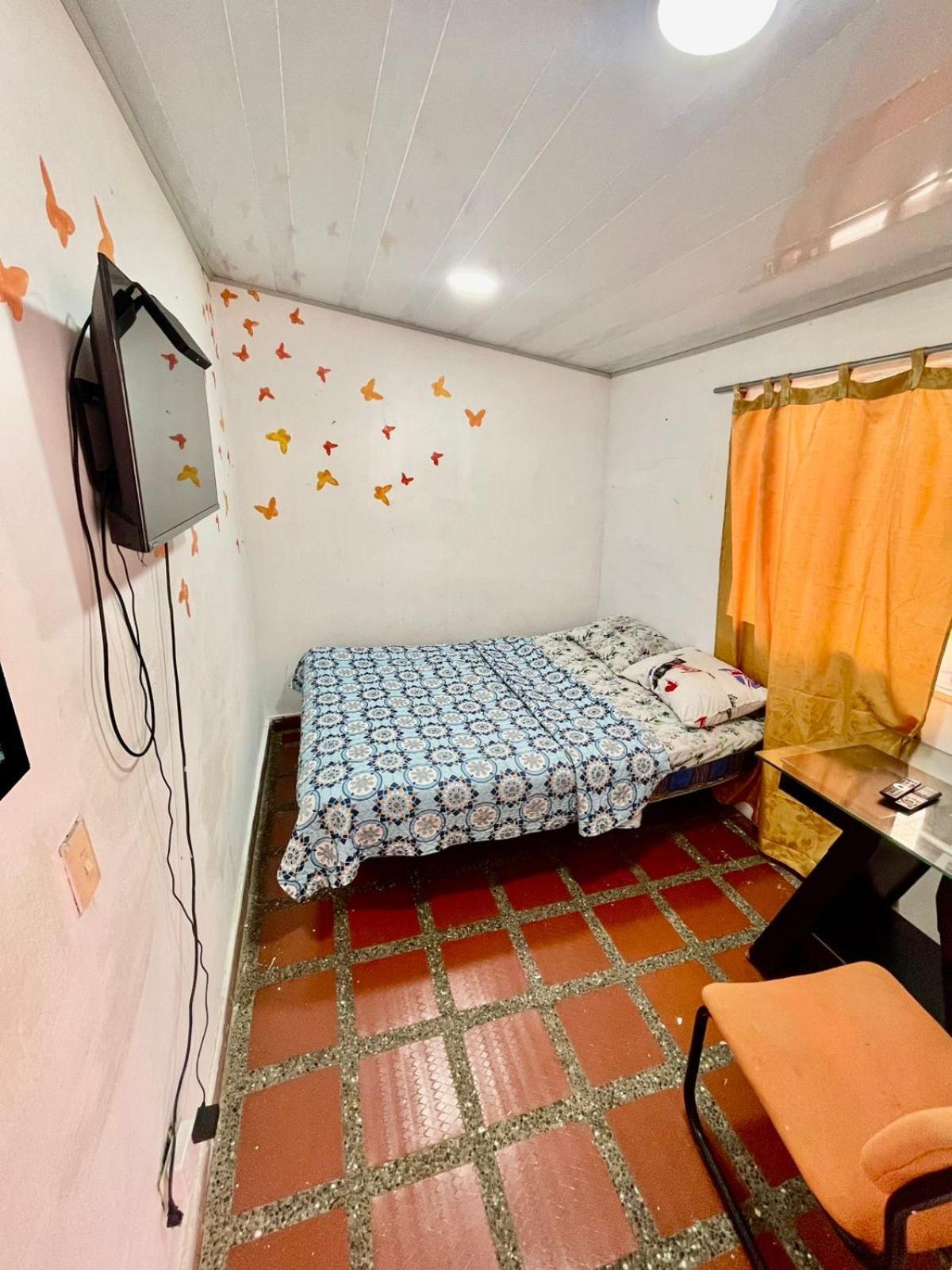 Hostel Urban City Medellín Exteriör bild