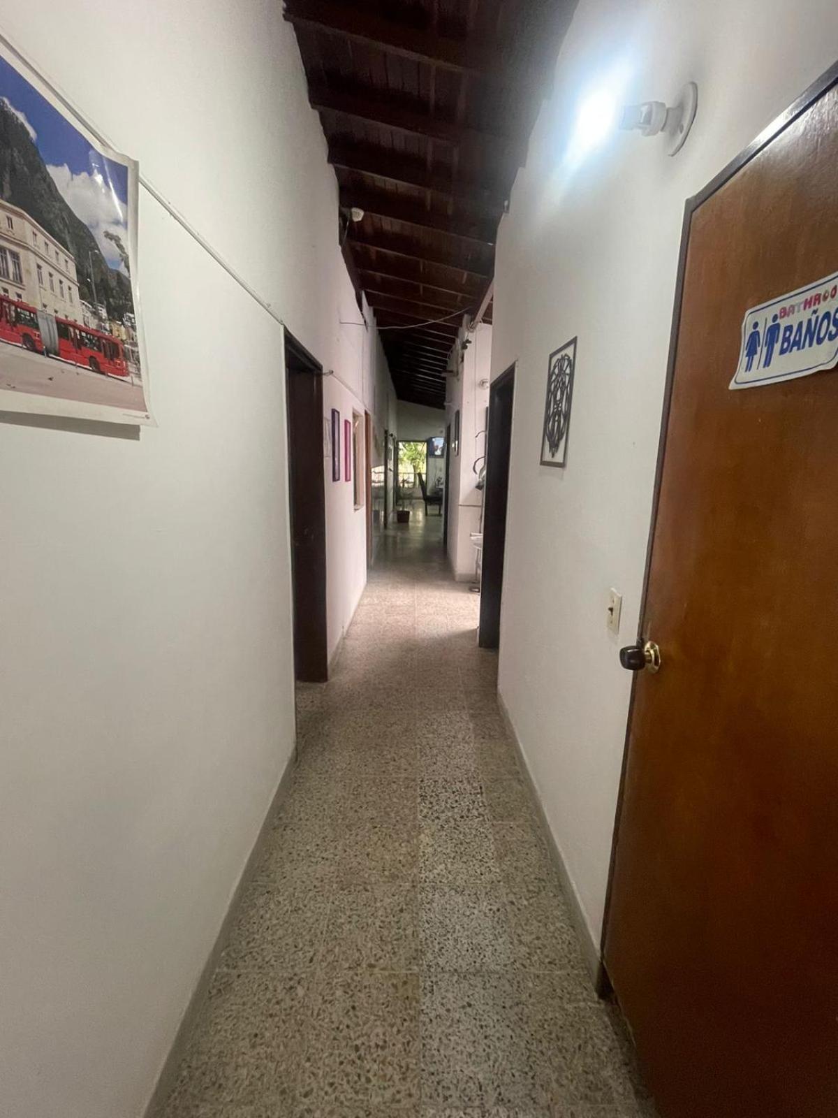 Hostel Urban City Medellín Exteriör bild